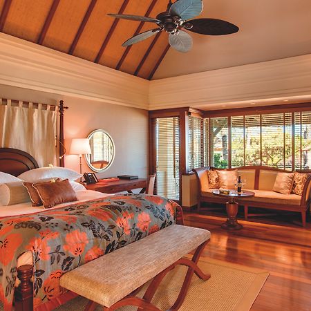 Constance Prince Maurice Poste de Flacq Стая снимка A bedroom at the Four Seasons Resort