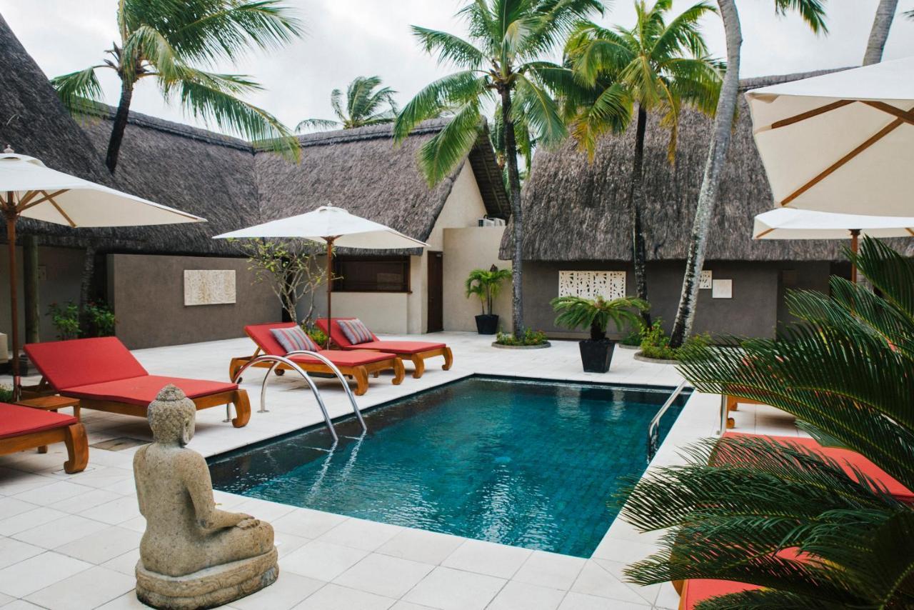 Constance Prince Maurice Poste de Flacq Екстериор снимка A pool at the resort