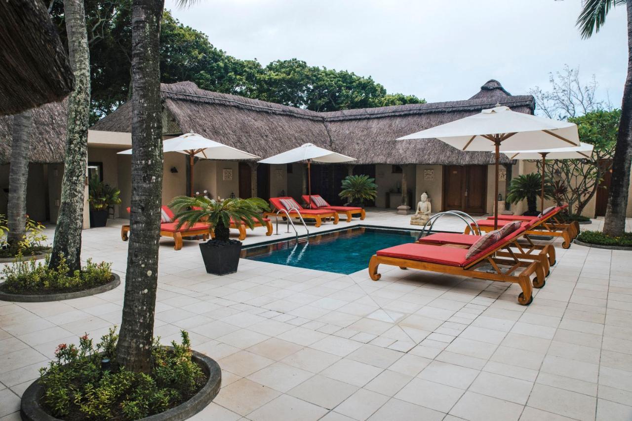 Constance Prince Maurice Poste de Flacq Екстериор снимка The pool at the Four Seasons Resort