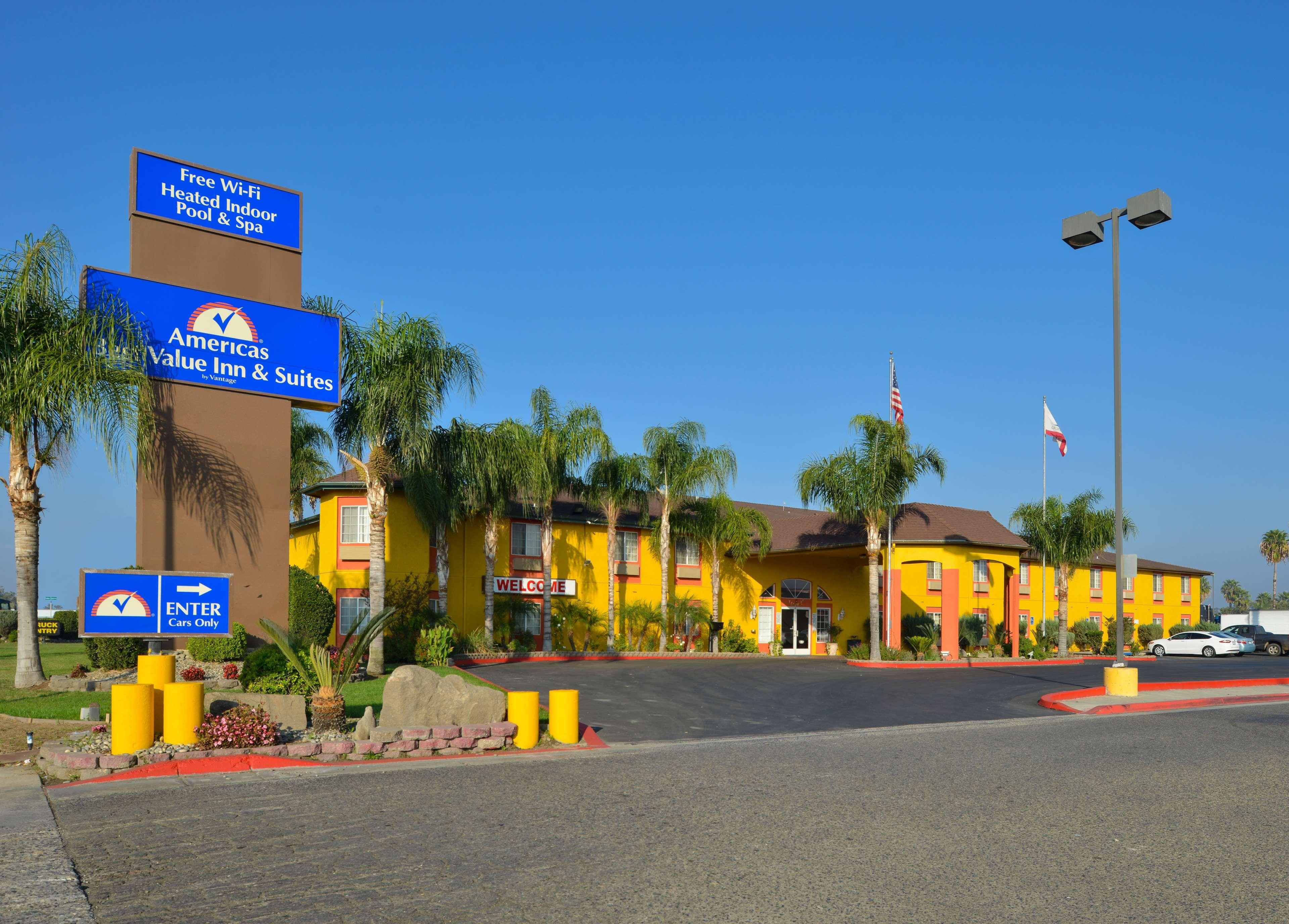 Constance Prince Maurice Poste de Flacq Екстериор снимка Americas Best Value Inn & Suites