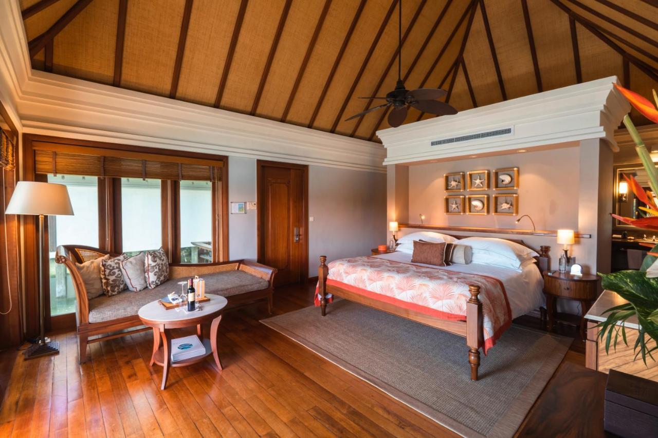 Constance Prince Maurice Poste de Flacq Екстериор снимка A bedroom at the resort